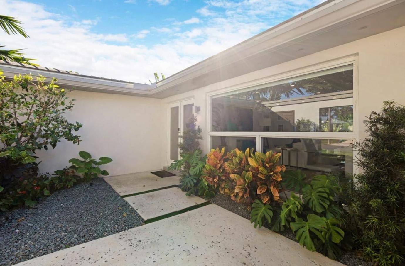 Holiday home Waterfront Heated Pool Hot Tub Fort Lauderdale