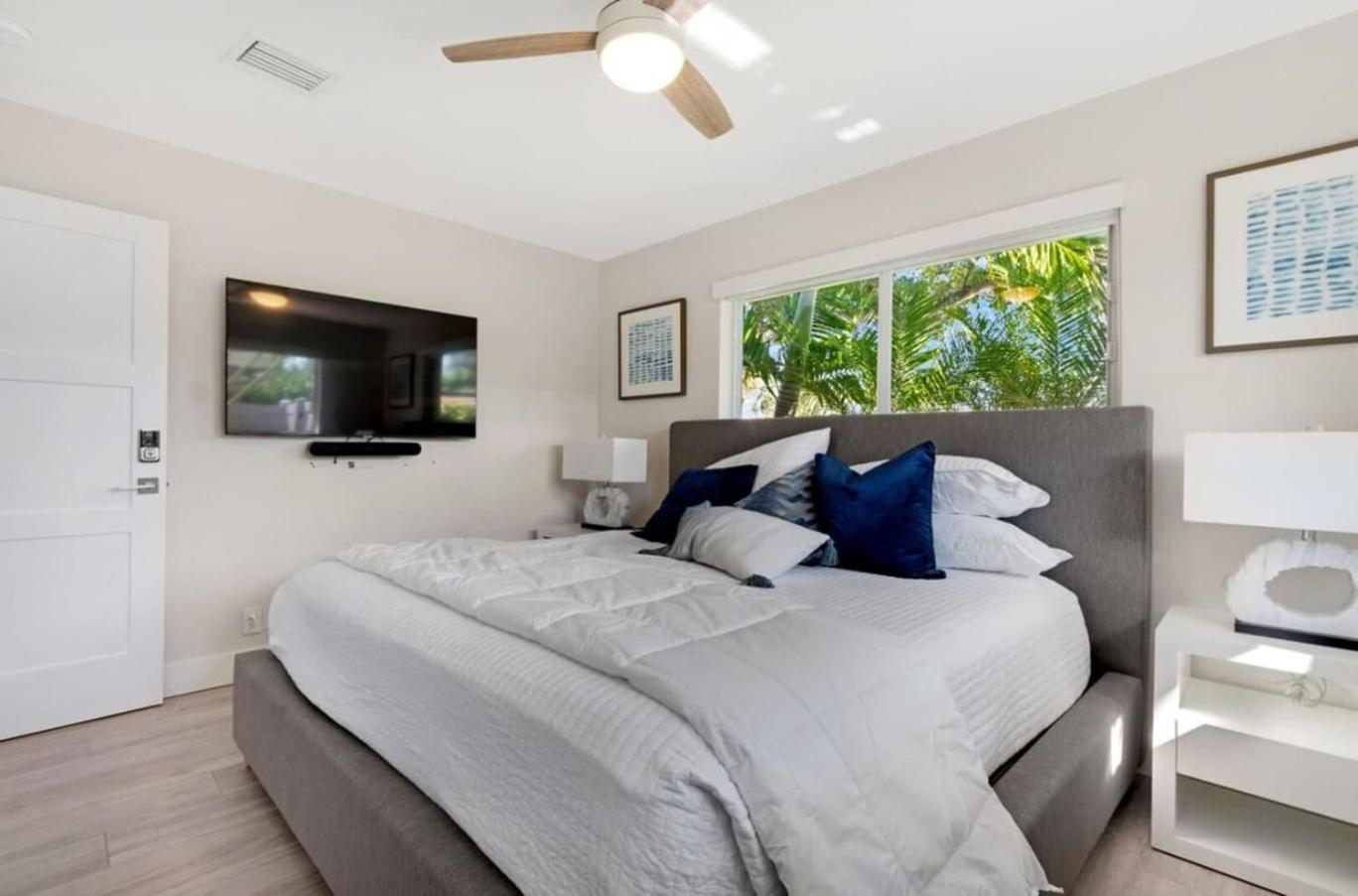 Holiday home Waterfront Heated Pool Hot Tub Fort Lauderdale