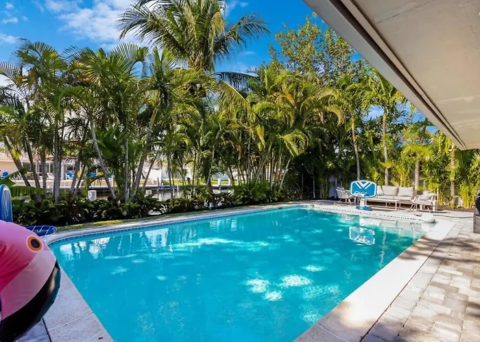 Waterfront Heated Pool Hot Tub