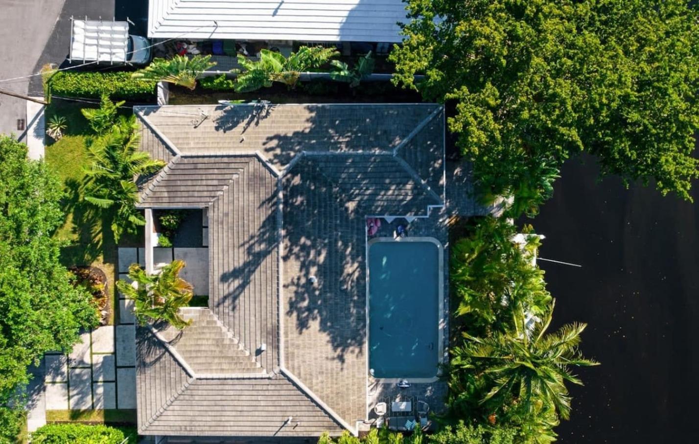 Waterfront Heated Pool Hot Tub * Fort Lauderdale
